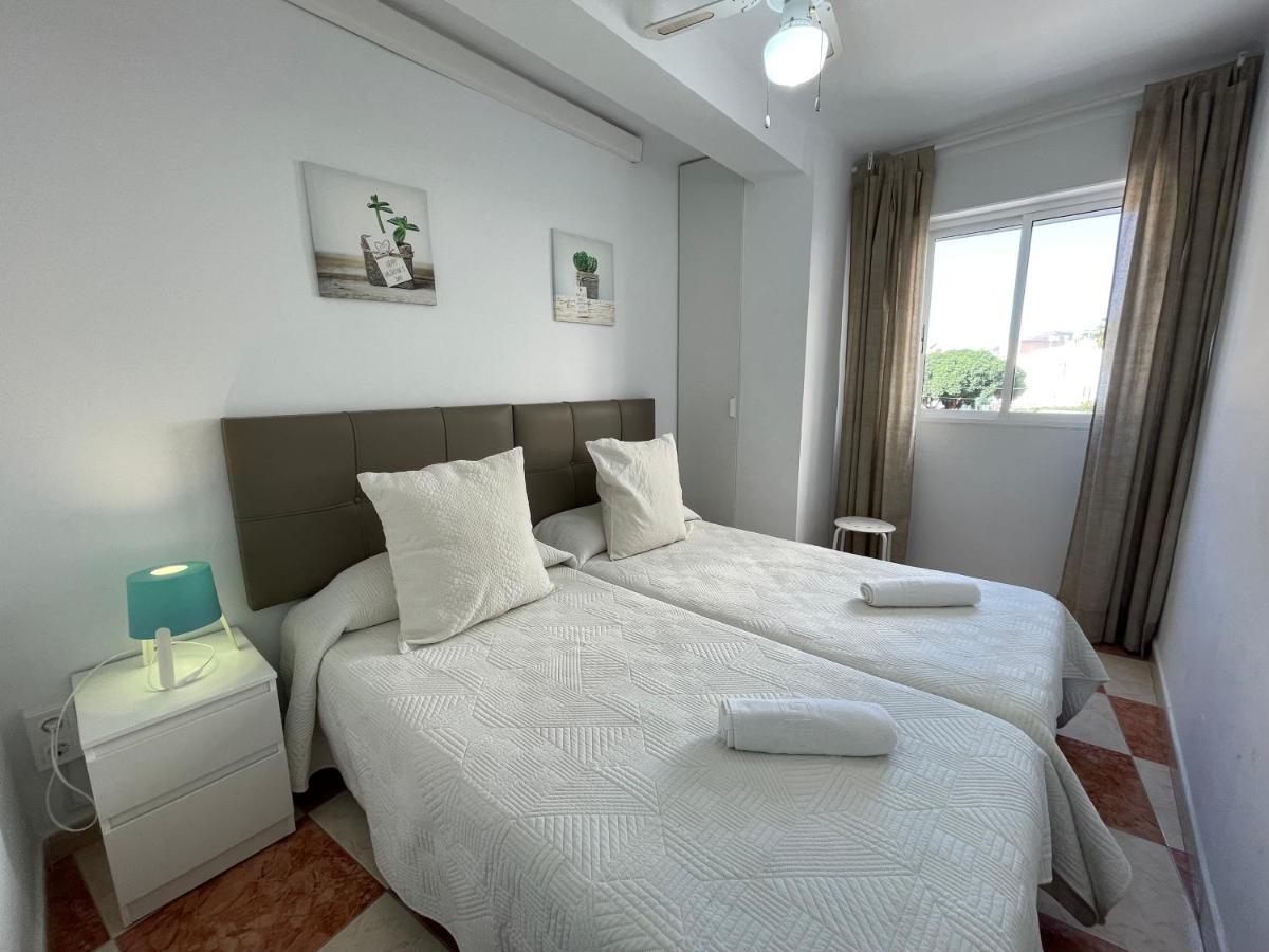 Appartamento Edif Casablanca Nerja Esterno foto
